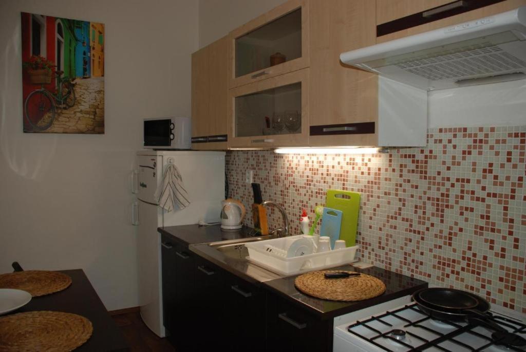 Apartment 5 Min By Walk To The Center Brno Ngoại thất bức ảnh